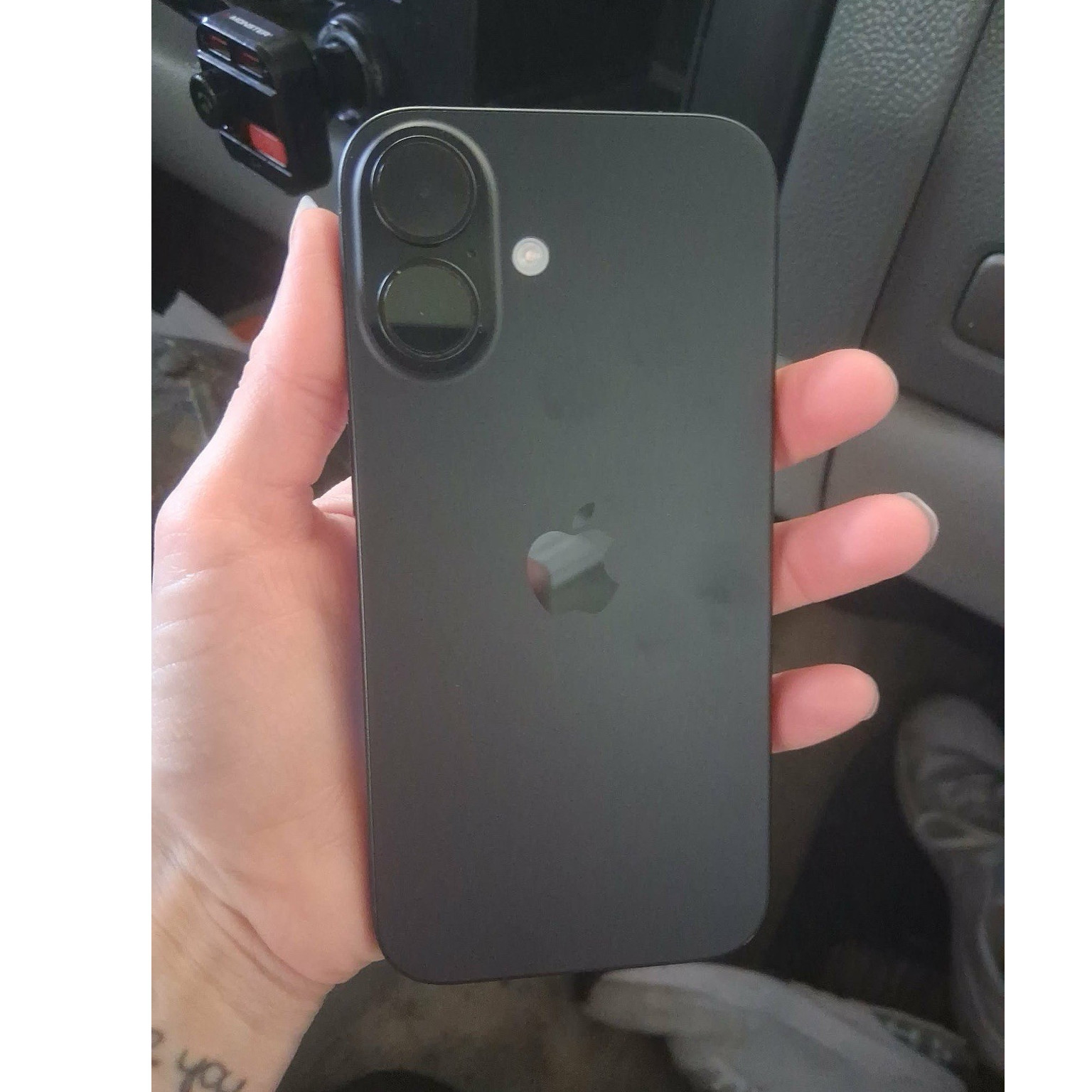 Apple iPhone 16 128GB Black 6.1in T-Mobile 5G iOS 12MP Smartphone