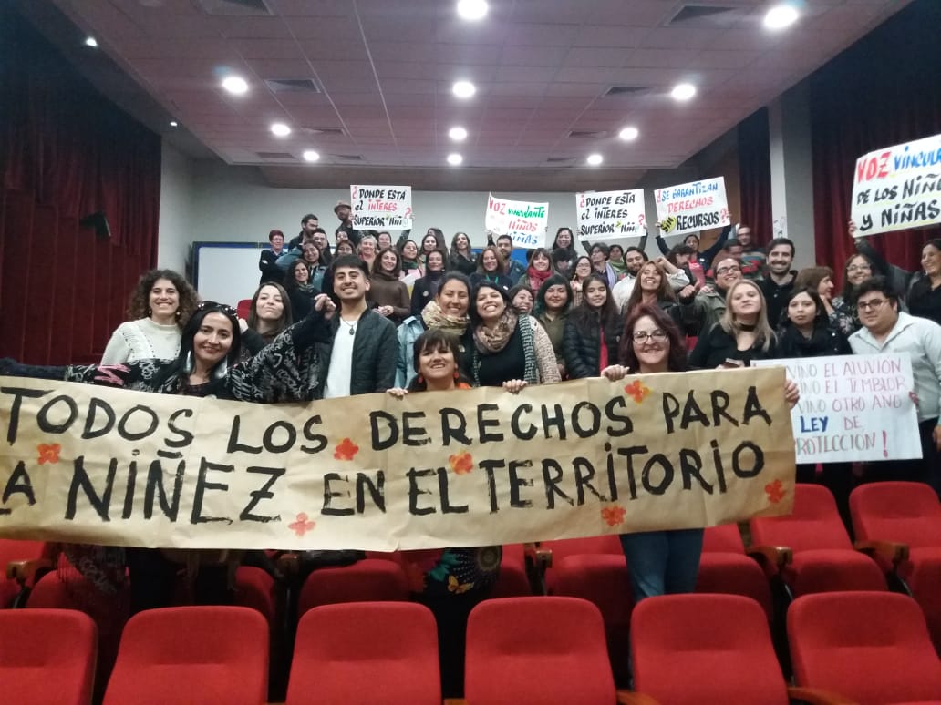 «Todos Los Derechos de La Niñez en El Territorio».